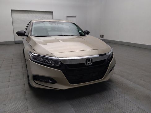 Used 2019 Honda Accord EX image 14