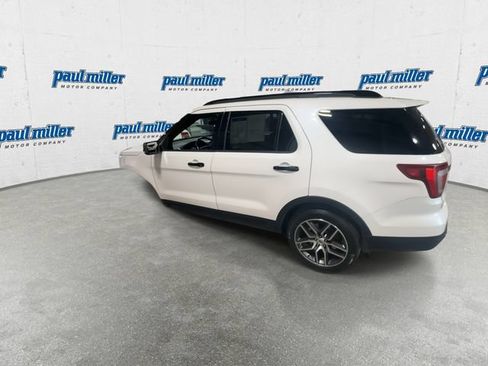 Used 2016 Ford Explorer Sport AWD/4WD image 8