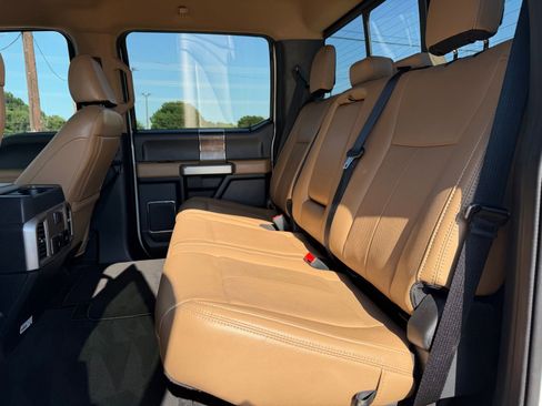 Used 2022 Ford F250 Lariat w/ Chrome Package AWD/4WD image 15
