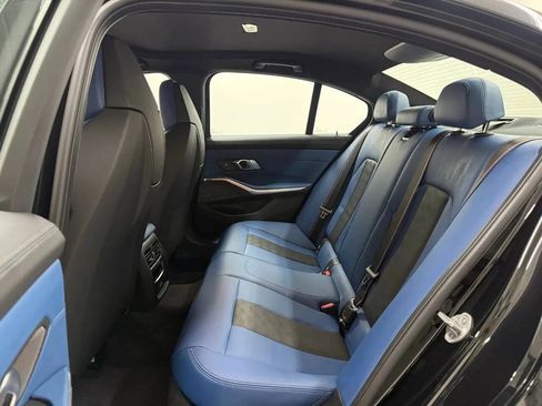 Used 2025 BMW M3 w/ Executive Package RWD image 15