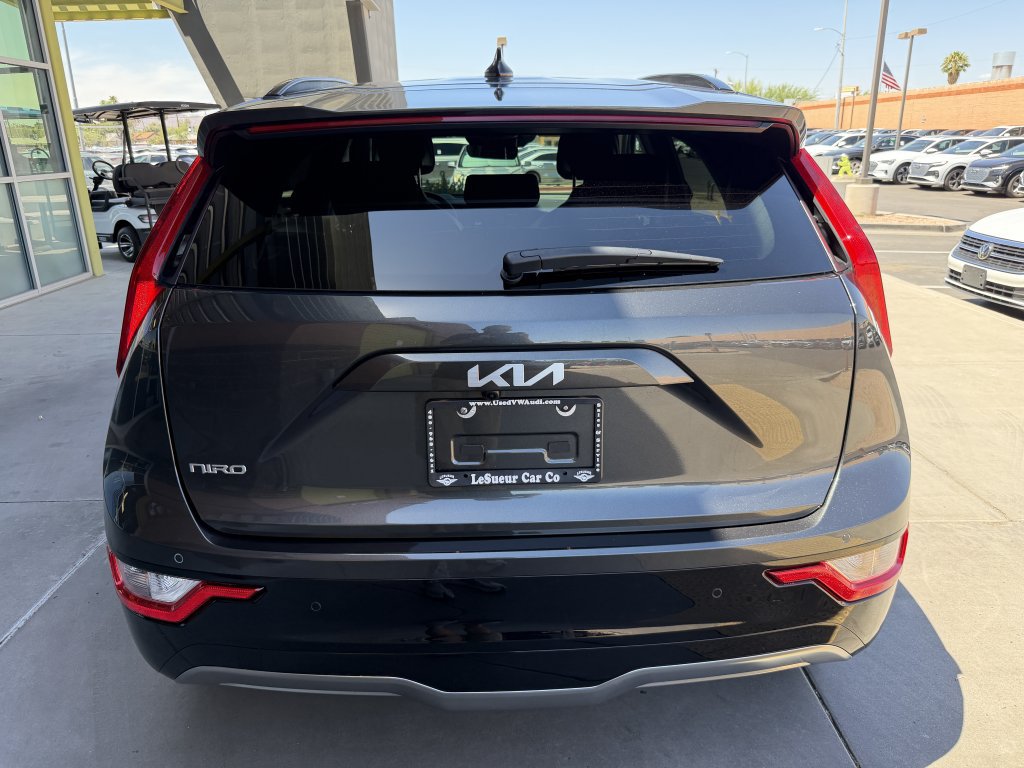 Used 2025 Kia Niro Wind FWD image 13