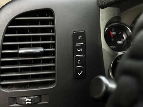 Used 2011 GMC Sierra 1500 SLE w/ Texas Edition RWD image 24