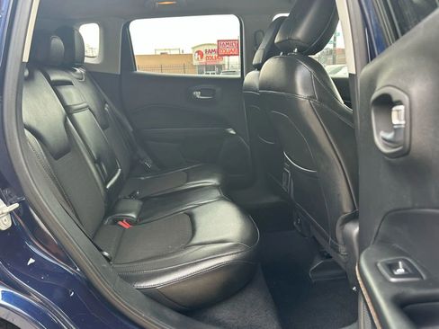 Used 2018 Jeep Compass Latitude w/ Safe & Security Group image 11