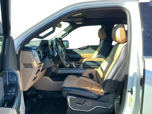 Used 2021 Ford F150 Lariat w/ Equipment Group 502A High image 14