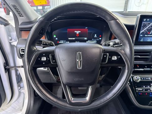 Used 2022 Lincoln Corsair Reserve FWD image 13