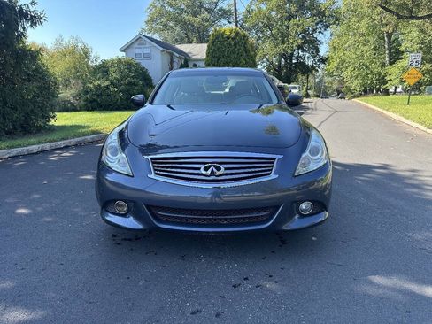 Used 2011 INFINITI G37 x Sedan w/ Premium Pkg AWD/4WD image 3