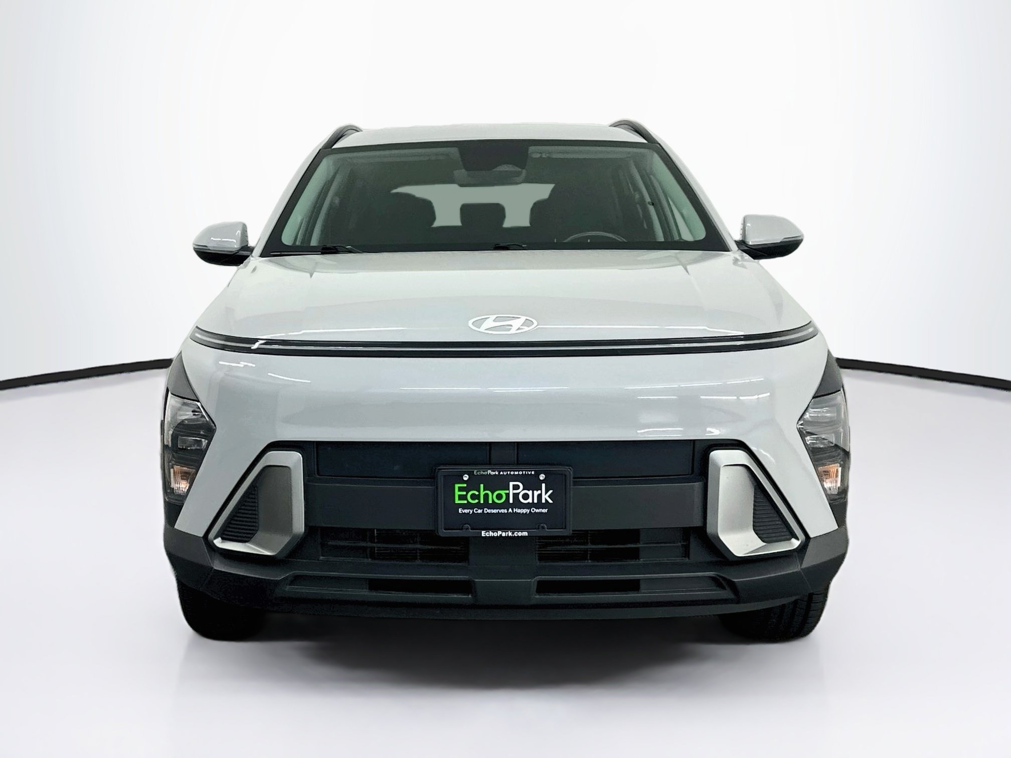 Used 2025 Hyundai Kona SEL AWD/4WD image 2