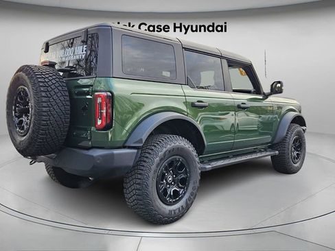 Used 2023 Ford Bronco Wildtrak image 8