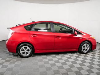 Used 2014 Toyota Prius Three w/ Solar Roof Package FWD video 2
