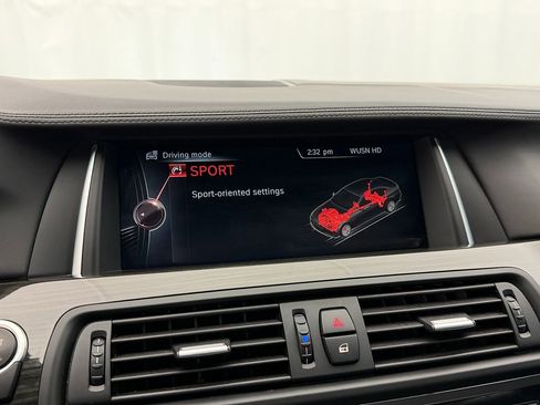 Used 2016 BMW 550i Sedan RWD image 27