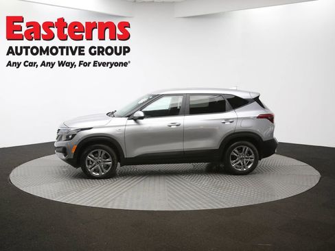 Used 2023 Kia Seltos LX image 73