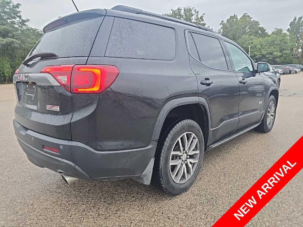 Used 2018 GMC Acadia SLE w/ Driver Alert Package I AWD/4WD image 3
