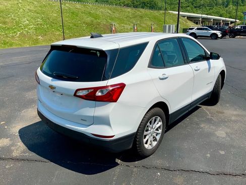 Used 2019 Chevrolet Equinox LS AWD/4WD image 14