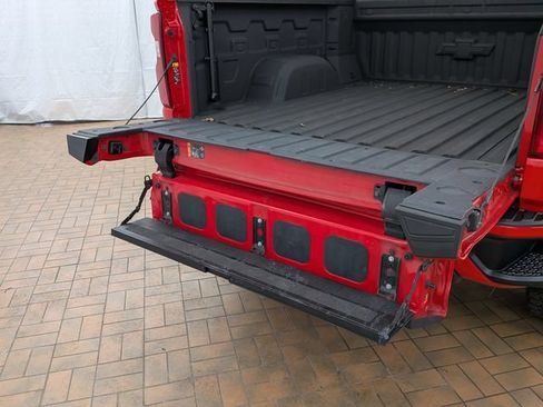 Used 2022 Chevrolet Silverado 1500 RST AWD/4WD image 8