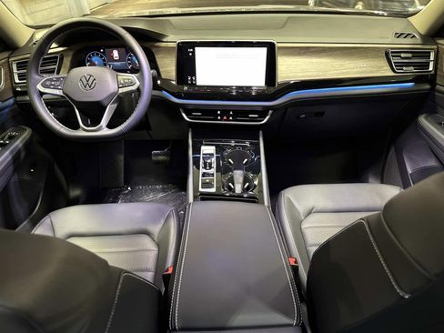 New 2026 Volkswagen Atlas SEL AWD/4WD image 17