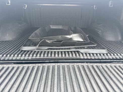 Used 2020 RAM 1500 Big Horn AWD/4WD image 8