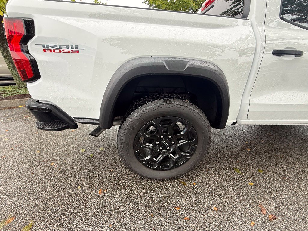 New 2026 Chevrolet Colorado Trail Boss AWD/4WD image 32