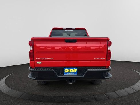 Used 2023 Chevrolet Silverado 1500 Custom Trail Boss AWD/4WD image 7