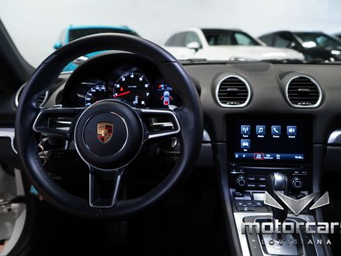 Used 2019 Porsche 718 Cayman RWD image 33