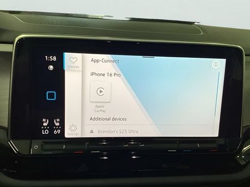 Certified 2024 Volkswagen Atlas Cross Sport SE w/ Adventure Package AWD/4WD image 8