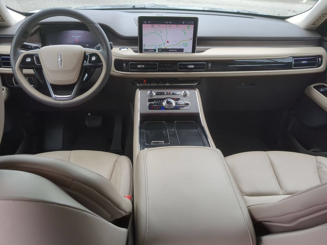 Used 2024 Lincoln Aviator Reserve w/ Equipment Group 201A RWD image 21