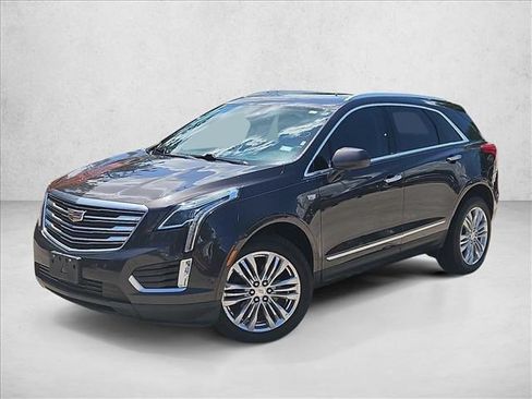 Used 2018 Cadillac XT5 Premium Luxury w/ Driver Assist Package AWD/4WD image 1