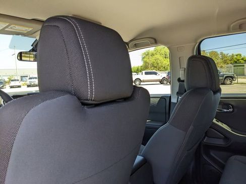 Used 2026 Nissan Frontier SV w/ SV Convenience Package image 20