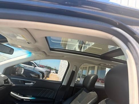 Used 2017 Ford Edge Sport w/ Equipment Group 401A AWD/4WD image 6