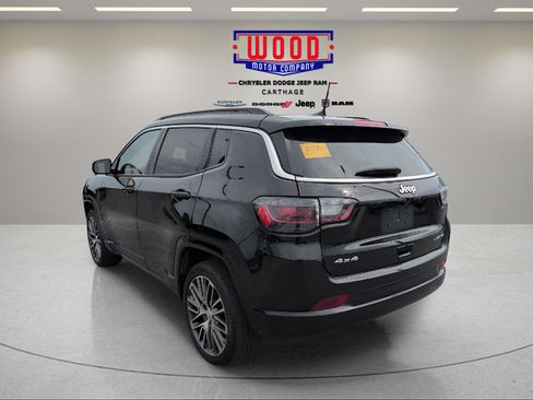 Used 2022 Jeep Compass Limited w/ Elite Group AWD/4WD image 5