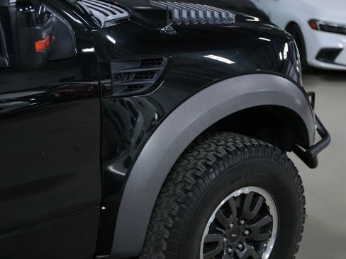 Used 2010 Ford F150 Raptor image 11