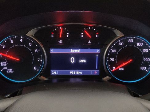 Used 2020 Chevrolet Equinox Premier image 23