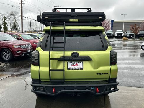 Used 2022 Toyota 4Runner TRD Pro AWD/4WD image 4
