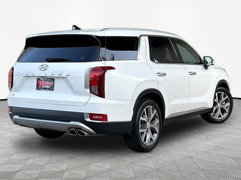 Used 2022 Hyundai Palisade SEL w/ Premium Package FWD image 6
