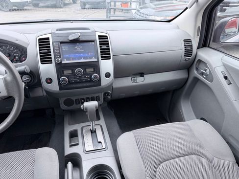 Used 2019 Nissan Frontier SV w/ Value Truck Package RWD image 16