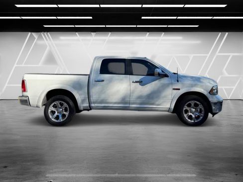 Used 2018 RAM 1500 Laramie AWD/4WD image 6