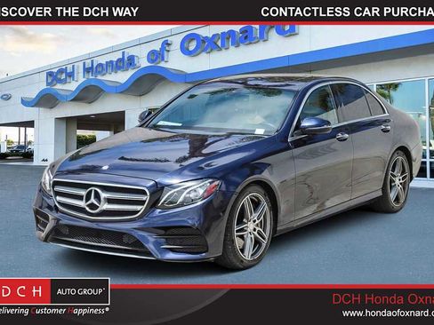 Used 2017 Mercedes-Benz E 300 4MATIC image 1