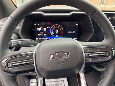 New 2026 Chevrolet Colorado Trail Boss AWD/4WD image 12