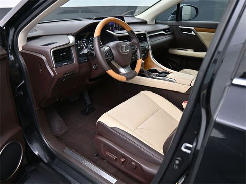 Used 2017 Lexus RX 350 FWD image 2