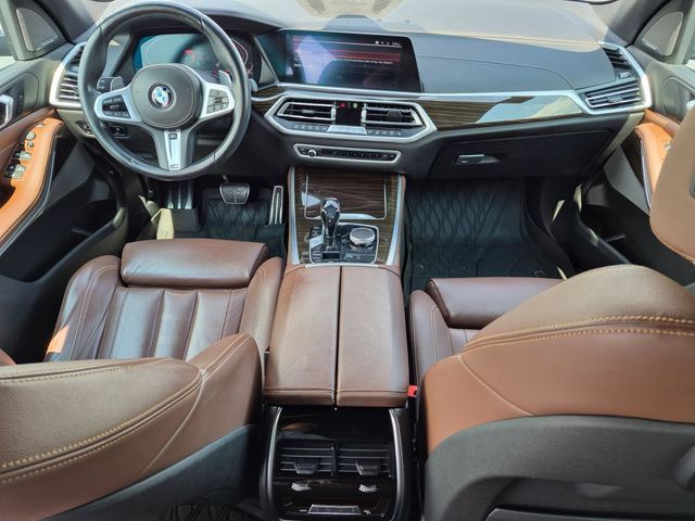 Used 2020 BMW X5 xDrive40i w/ M Sport Package AWD/4WD image 18
