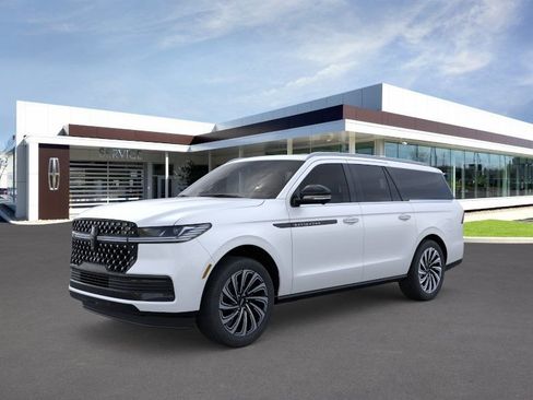 New 2026 Lincoln Navigator L Black Label AWD/4WD image 1
