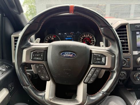 Used 2017 Ford F150 Raptor w/ Equipment Group 802A Luxury AWD/4WD image 22