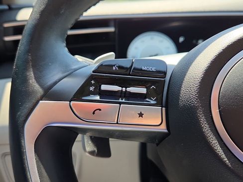 Used 2023 Hyundai Tucson Limited image 26