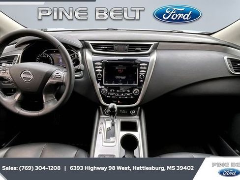 Used 2024 Nissan Murano SV w/ SV Midnight Edition Package image 13