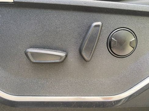 Used 2022 Ford F150 Lariat AWD/4WD image 15