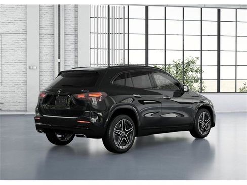 New 2026 Mercedes-Benz GLA 250 4MATIC image 21
