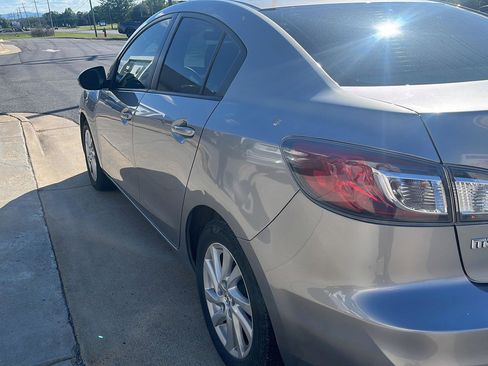 Used 2012 MAZDA MAZDA3 i Sport FWD image 5