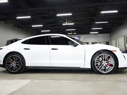 Used 2020 Porsche Taycan 4S w/ Premium Package AWD/4WD image 6