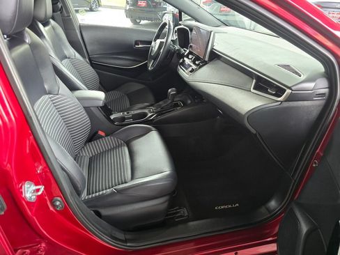 Used 2024 Toyota Corolla XSE FWD image 11