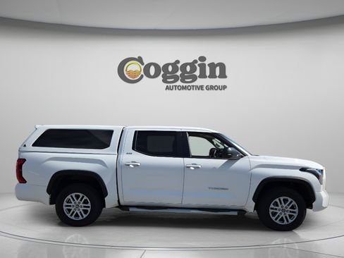 Used 2024 Toyota Tundra SR5 w/ SR5 Premium Package RWD image 6