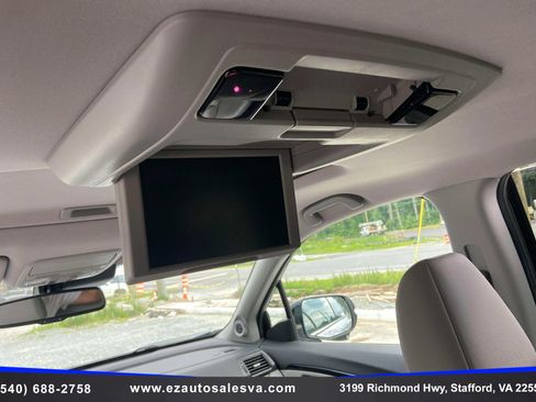 Used 2016 Honda Pilot Touring image 27